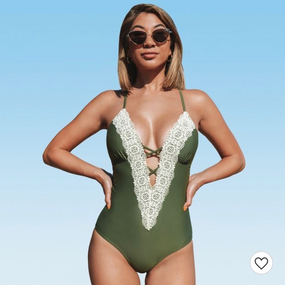 NWT! Cupshe’s plunging V-neck lace trimmed olive green one piece swimsuit!